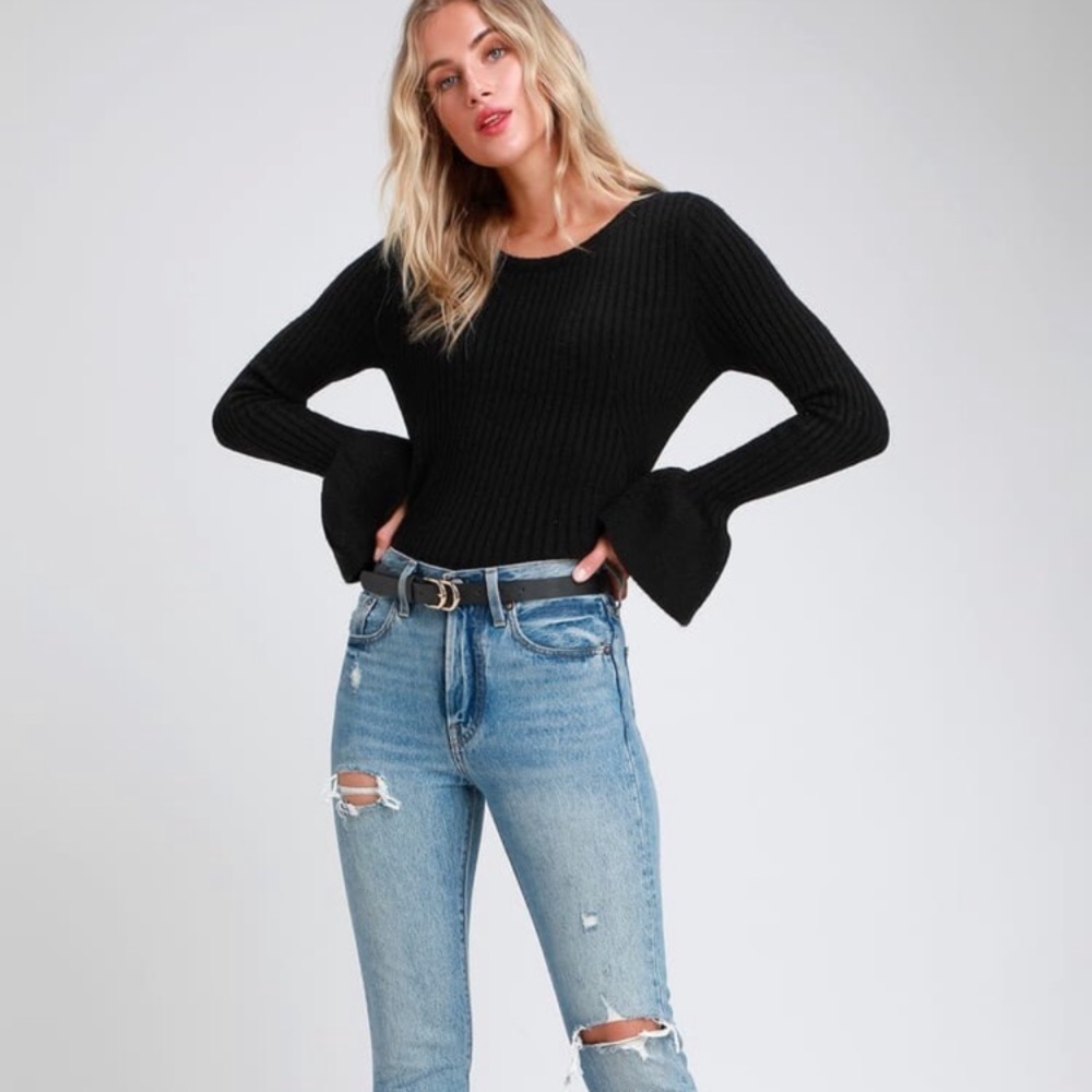 Kella black ribbed Flounce sleeved sweater top